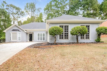 1393 Crooked Tree Circle Stone Mountain, GA 30088